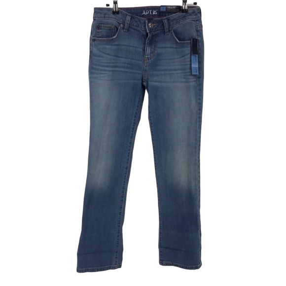 Apt. 9 Modern Fit Straight Leg Capri - Picture 1 of 7